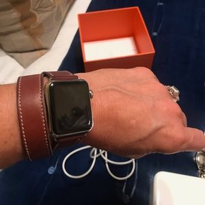 Hermès Apple double tour series 1 watch